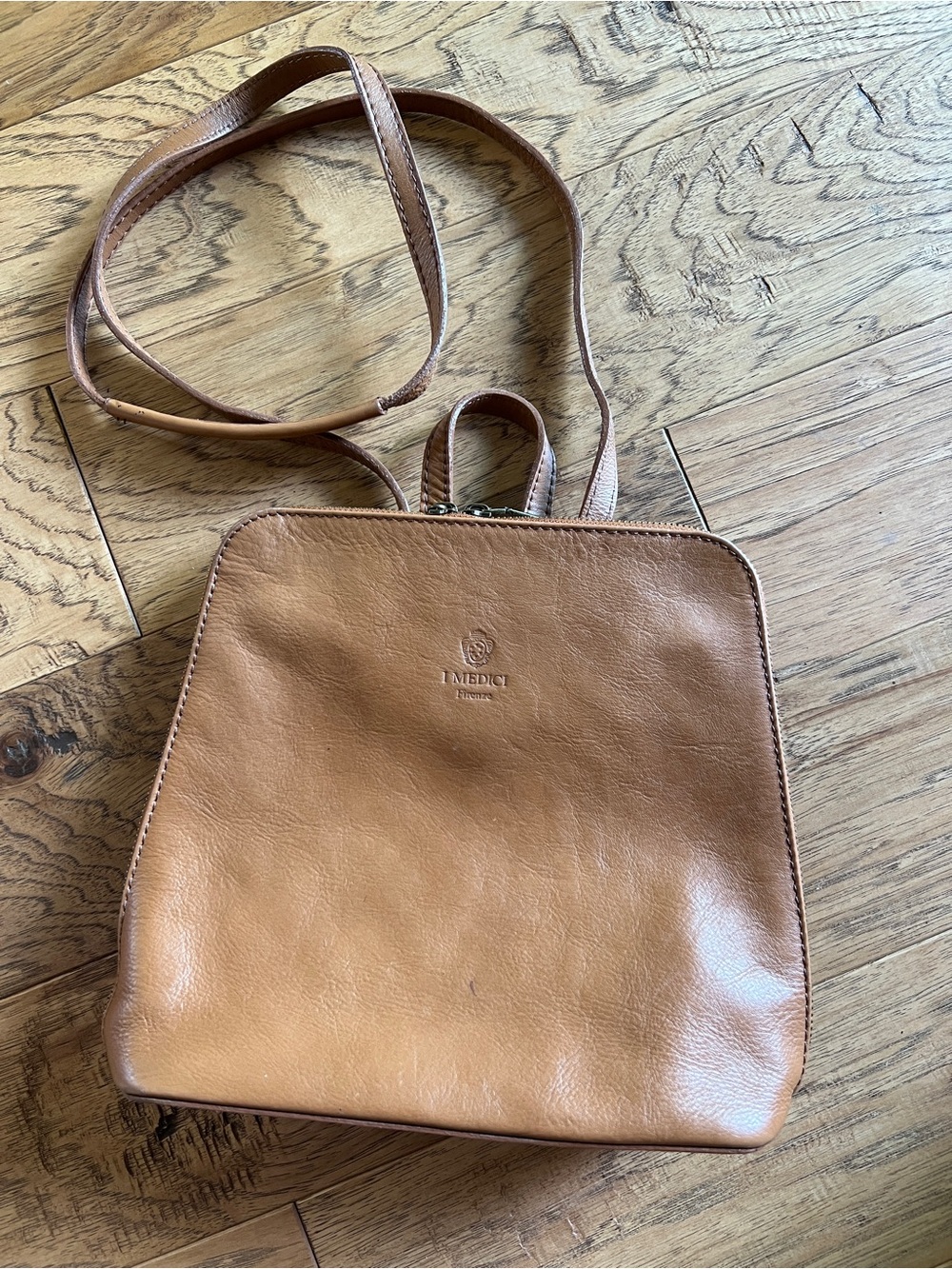 I Medici Firenze 298 Leather Convertible Backpack
